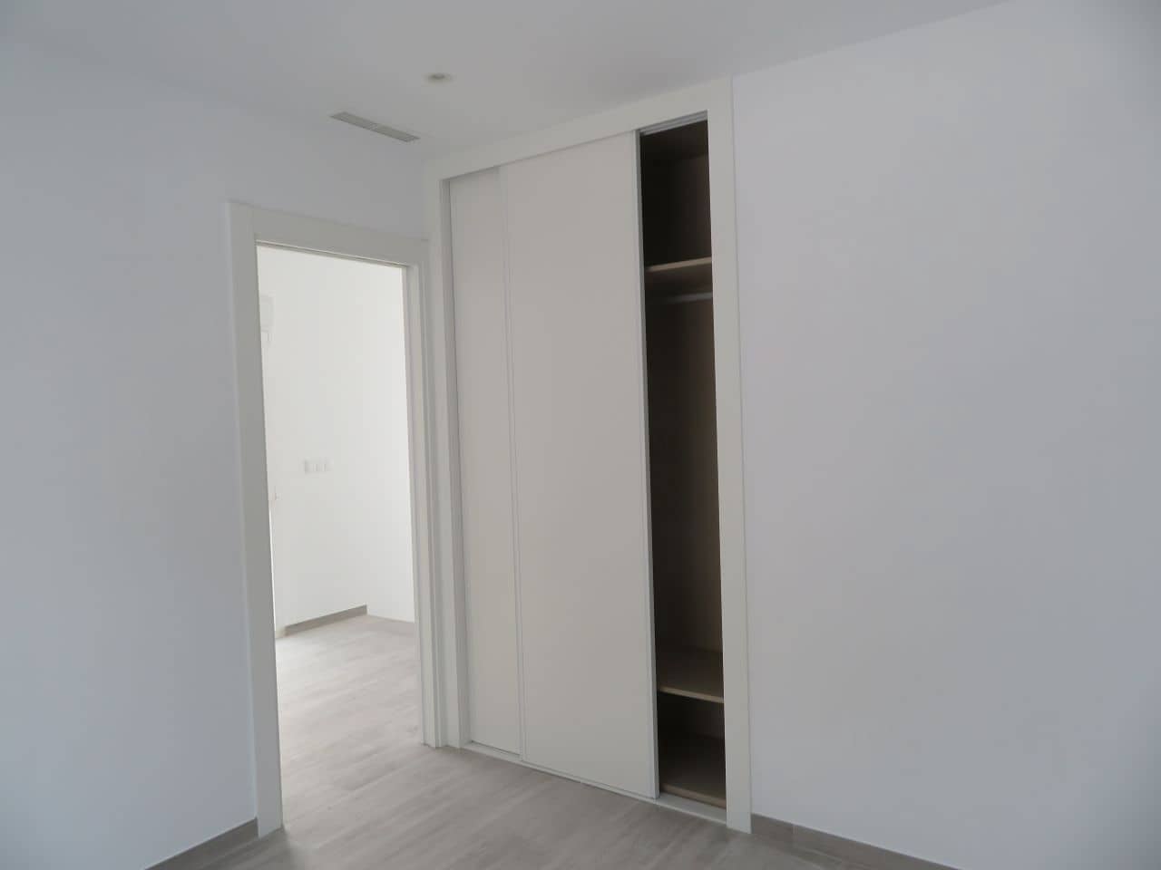 3 soverom Villa til salgs i Els Poblets med svømmebasseng garasje - € 550 000 (Ref: 9410057)