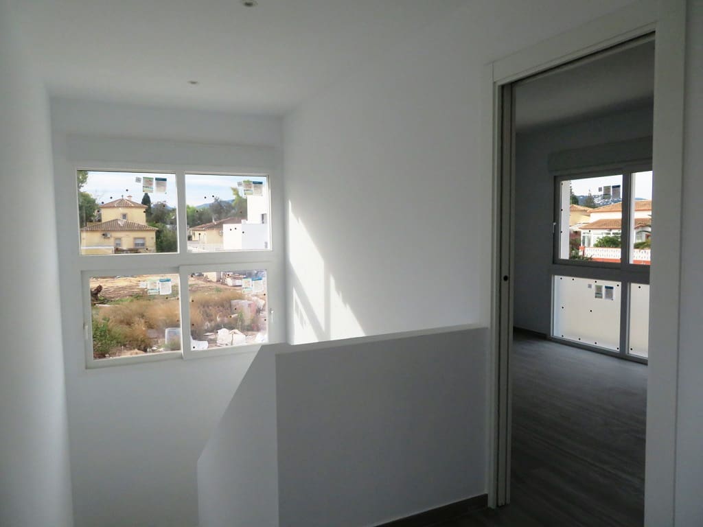 3 soverom Villa til salgs i Els Poblets med svømmebasseng garasje - € 550 000 (Ref: 9410057)