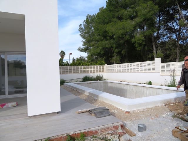 3 Zimmer Villa zu verkaufen in Els Poblets mit Pool Garage - 550.000 € (Ref: 9410057)