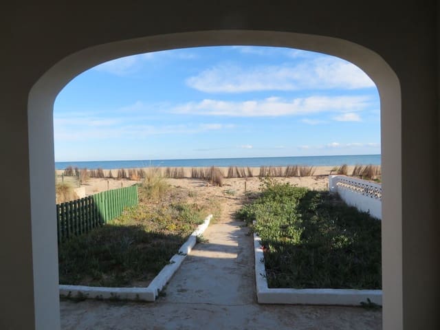 6 soverom Villa til salgs i Dénia med garasje - € 790 000 (Ref: 9432338)