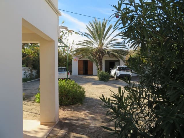 6 soverom Villa til salgs i Dénia med garasje - € 790 000 (Ref: 9432338)