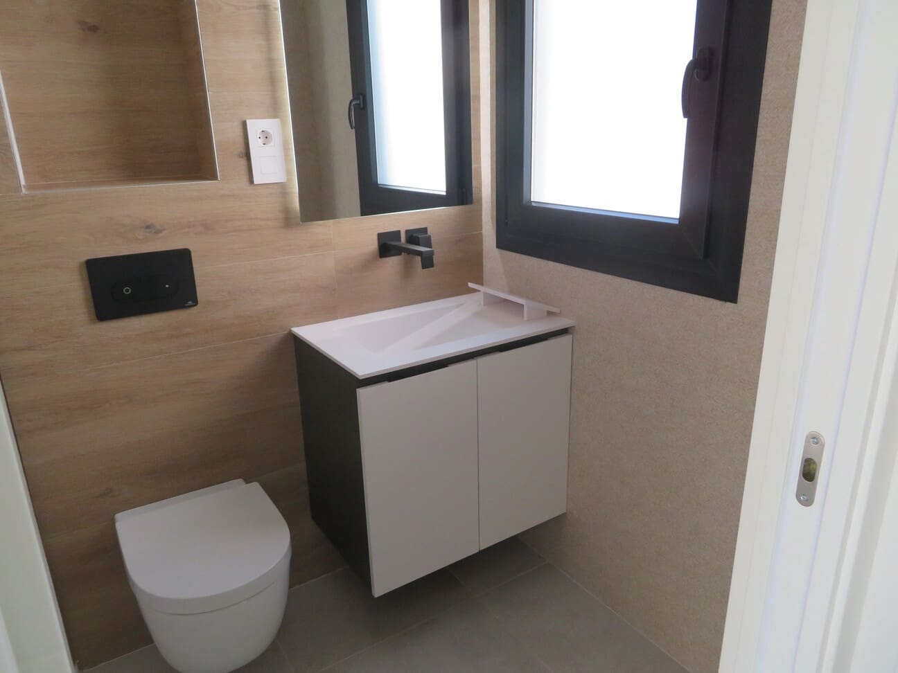 3 slaapkamer Villa te koop in Els Poblets met zwembad garage - € 409.000 (Ref: 9628138)