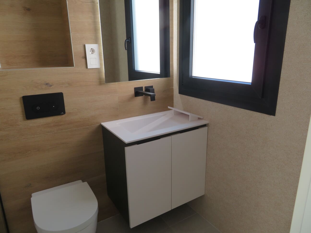 3 slaapkamer Villa te koop in Els Poblets met zwembad garage - € 409.000 (Ref: 9628138)