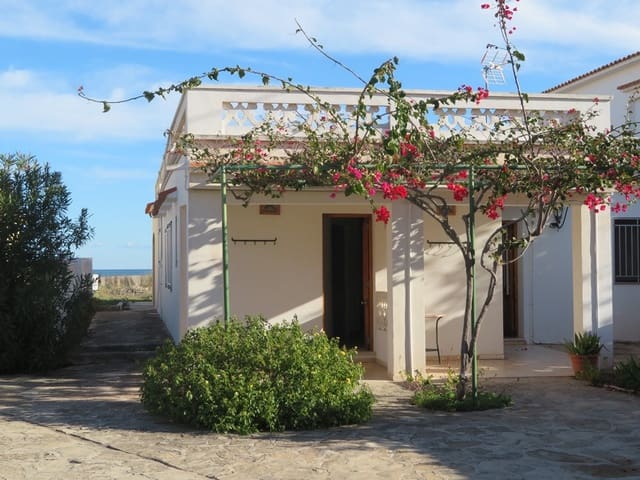 6 bedroom Villa for sale in Dénia with garage - € 790,000 (Ref: 9645472)