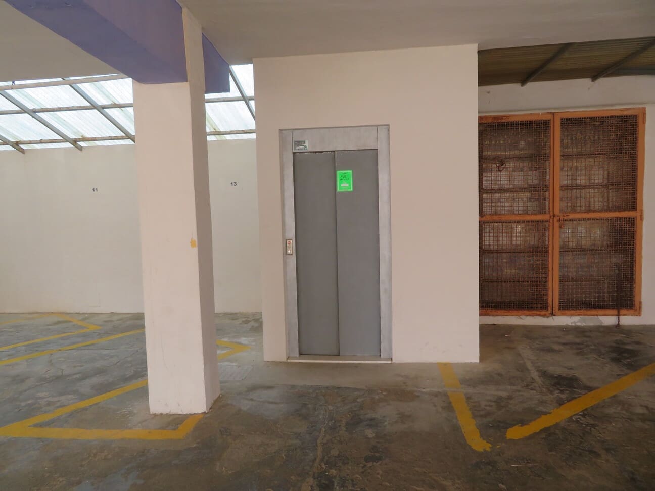 Strandappartement te koop in Denia - € 220.000 (Ref: 9713476)