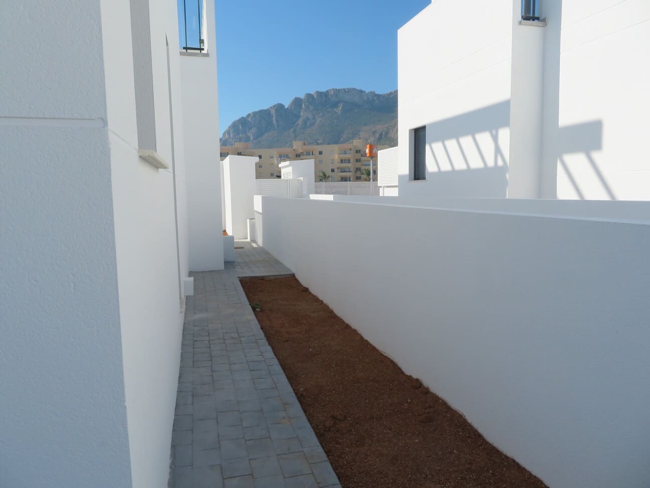 3 bedroom Terraced Villa for sale in Els Poblets with pool - € 409,000 (Ref: 9726899)