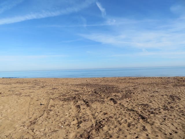 2 soveværelse Strandlejlighed til salg i Dénia med swimmingpool garage - € 265.000 (Ref: 9733229)