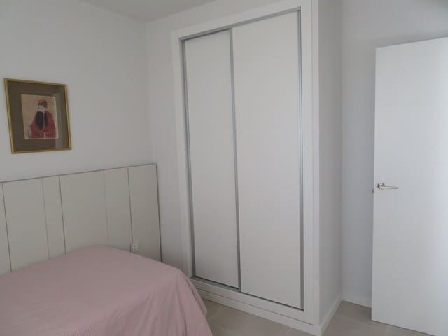 2 soveværelse Strandlejlighed til salg i Dénia med swimmingpool garage - € 355.000 (Ref: 9787710)