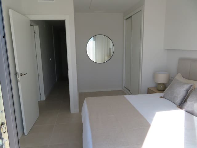 2 soveværelse Strandlejlighed til salg i Dénia med swimmingpool garage - € 355.000 (Ref: 9787710)