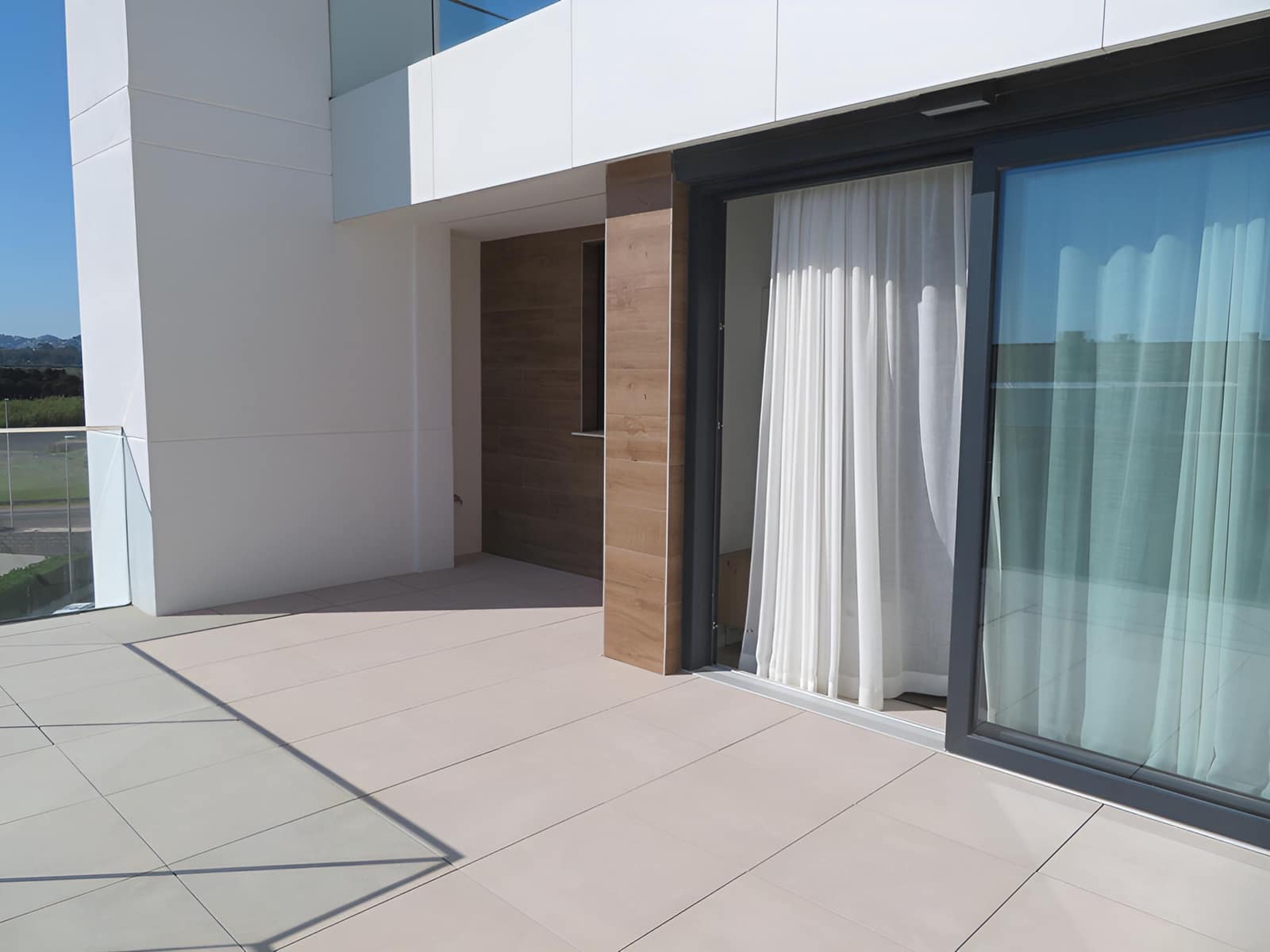 3 bedroom Beach Apartment for sale in Denia with pool garage - € 599,000 (Ref: 9787854)