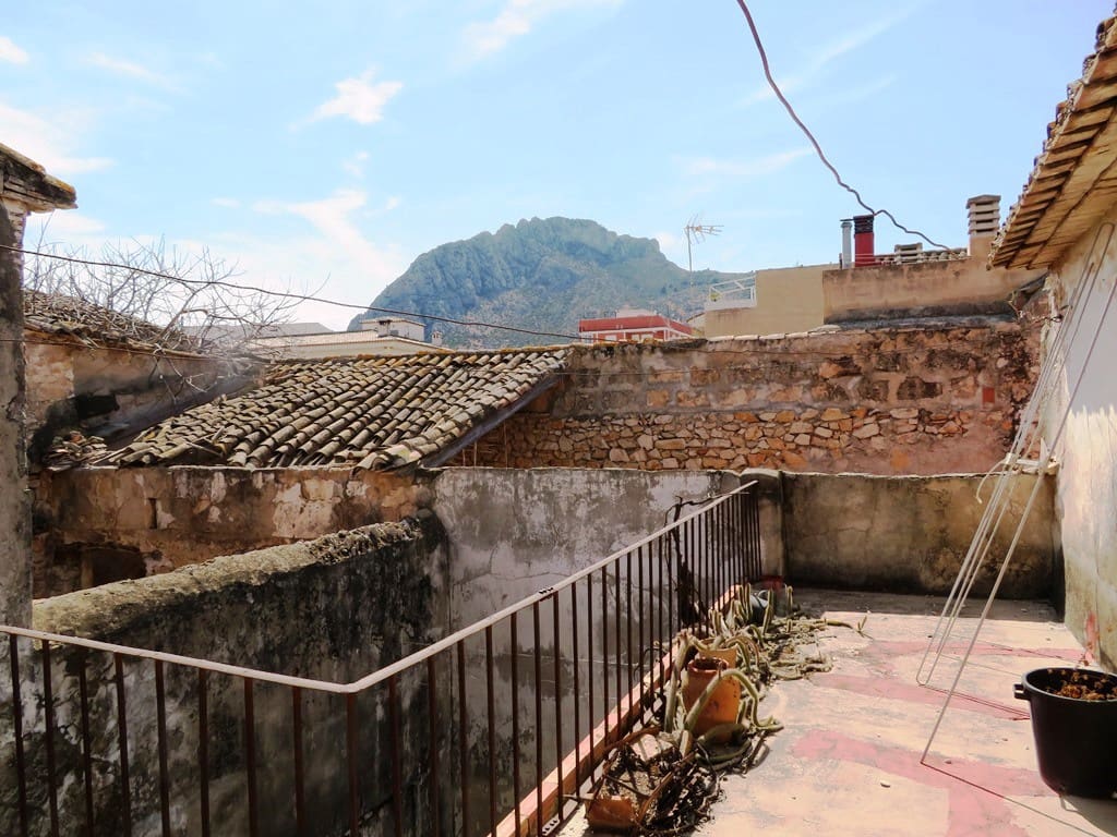 7 bedroom Townhouse for sale in El Vergel / Verger with garage - € 190,000 (Ref: 9788745)