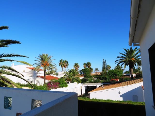 4 bedroom Villa for sale in Els Poblets with pool garage - € 595,000 (Ref: 9804778)