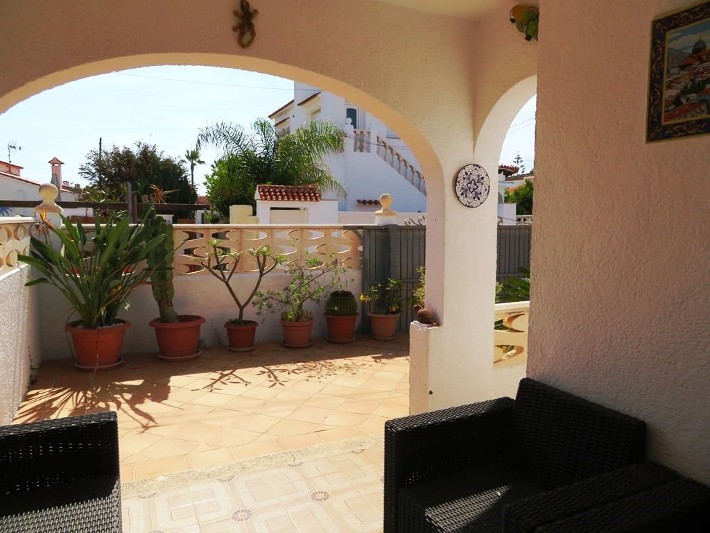 3 slaapkamer Halfvrijstaande villa te koop in Els Poblets met garage - € 299.000 (Ref: 9827181)