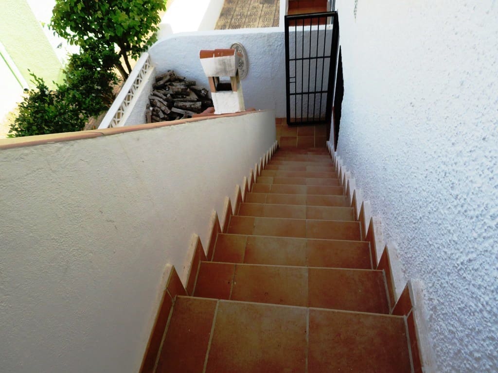 3 slaapkamer Halfvrijstaande villa te koop in Els Poblets met garage - € 299.000 (Ref: 9827181)