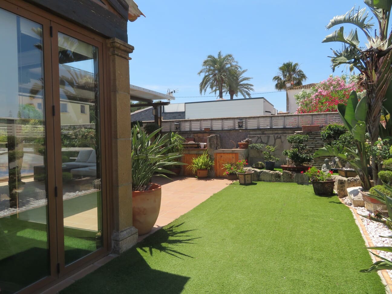 4 bedroom Villa for sale in Els Poblets with pool garage - € 1,050,000 (Ref: 9848217)