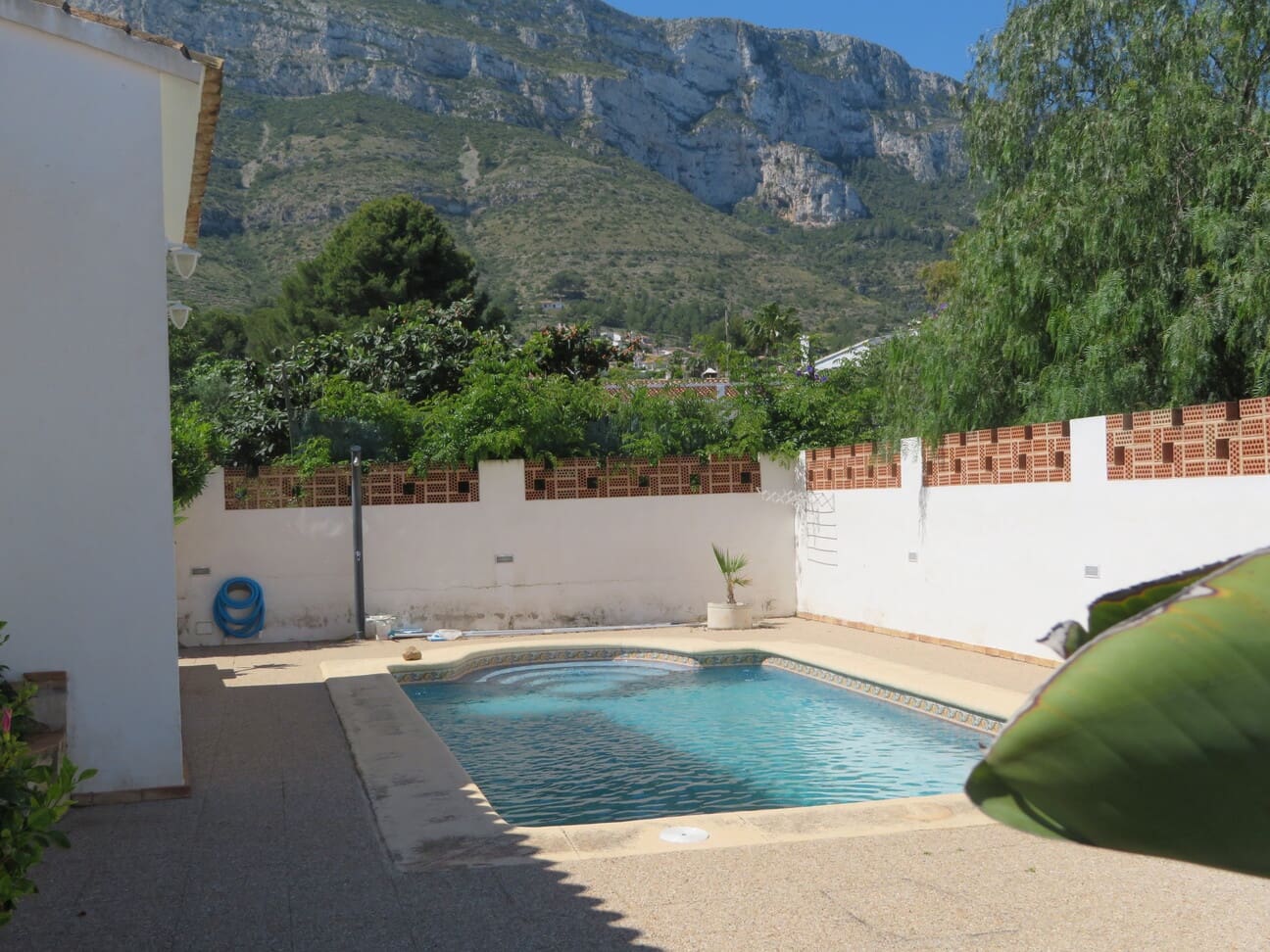 3 bedroom Villa for sale in Denia with pool garage - € 1,050,000 (Ref: 9850301)