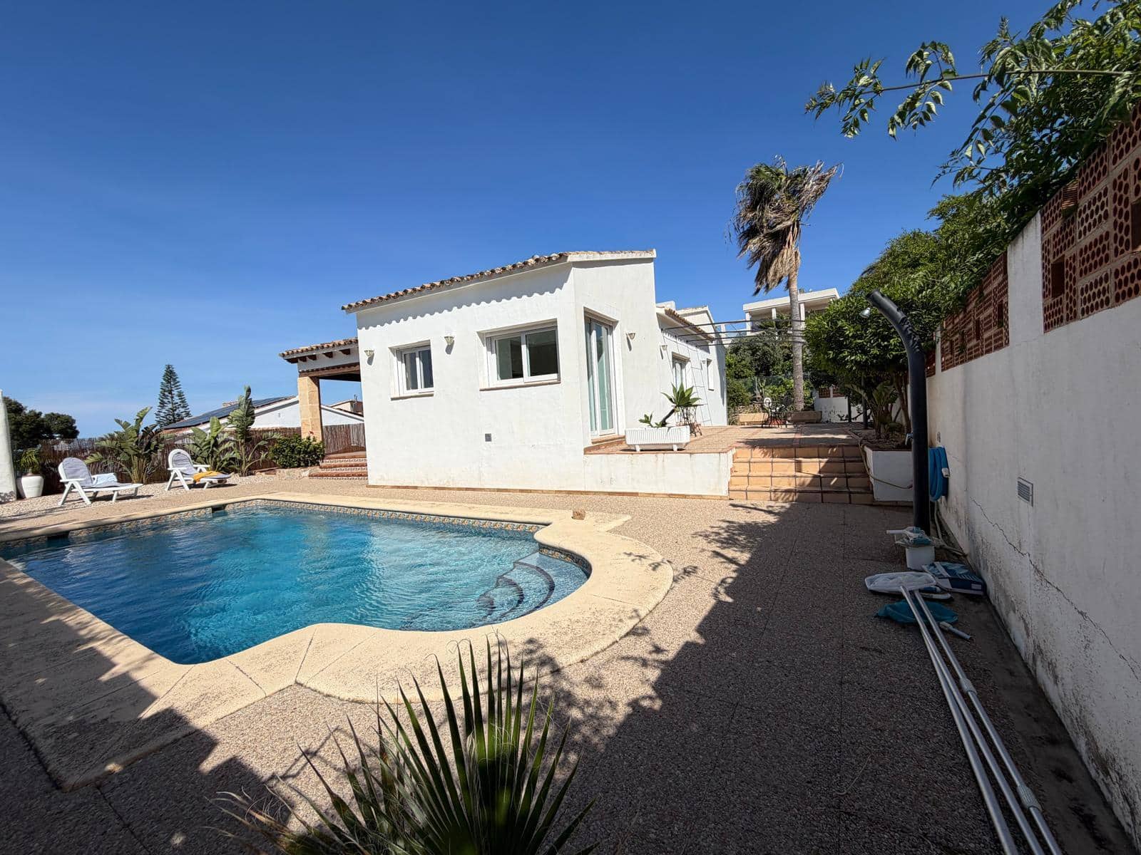 3 bedroom Villa for sale in Denia with pool garage - € 1,050,000 (Ref: 9850301)