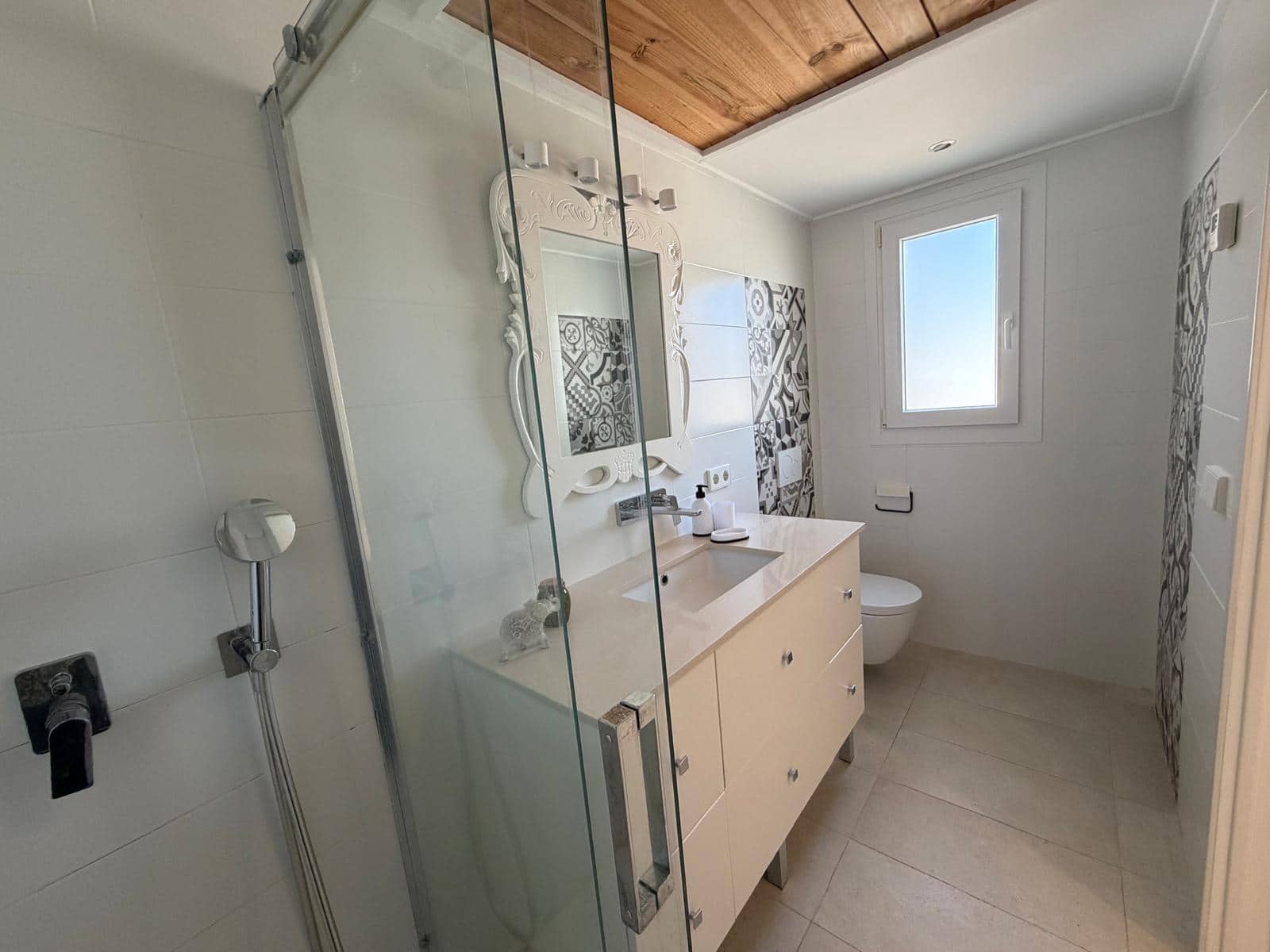 3 bedroom Villa for sale in Denia with pool garage - € 1,050,000 (Ref: 9850301)