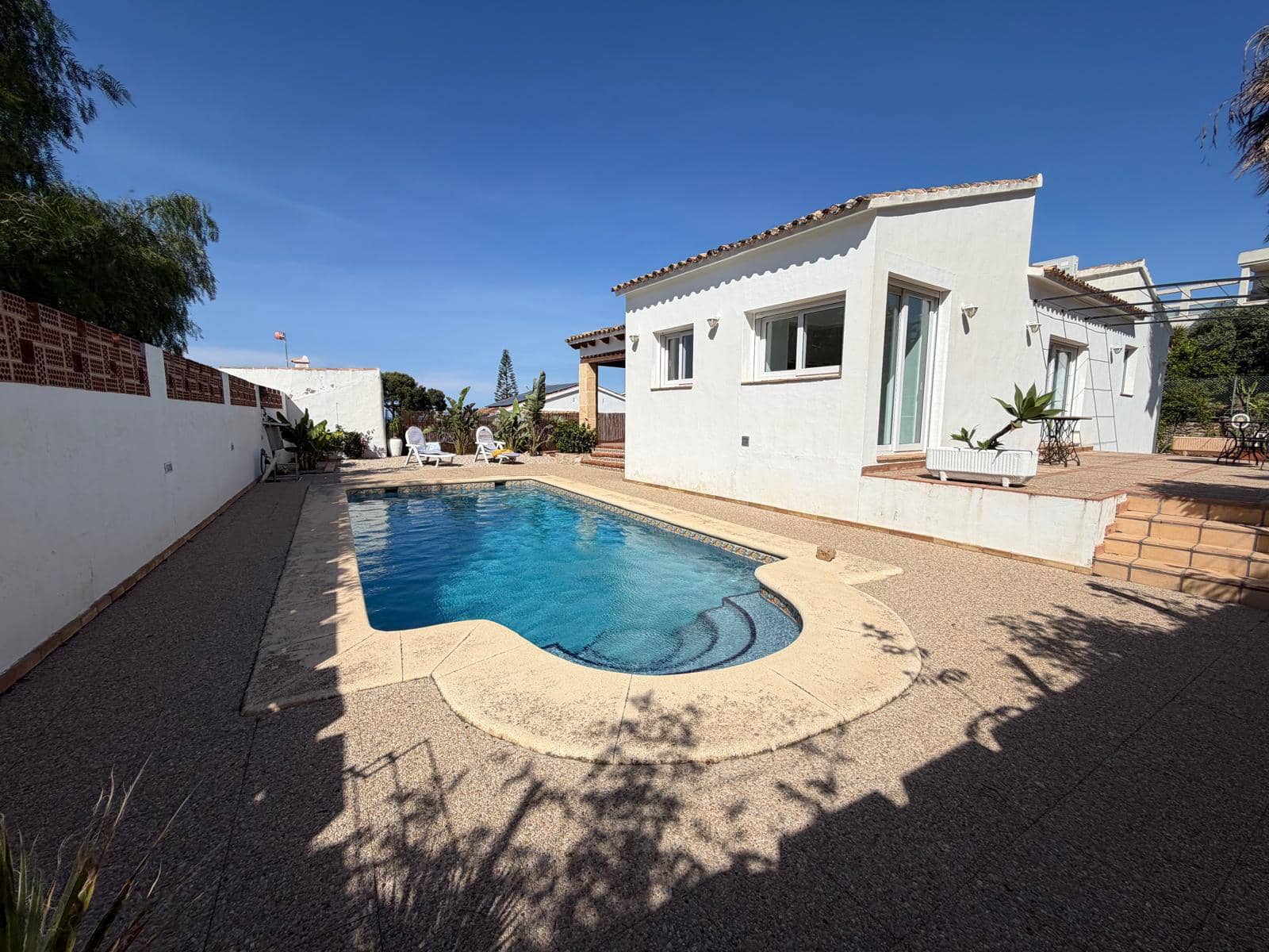 3 bedroom Villa for sale in Denia with pool garage - € 1,050,000 (Ref: 9850301)