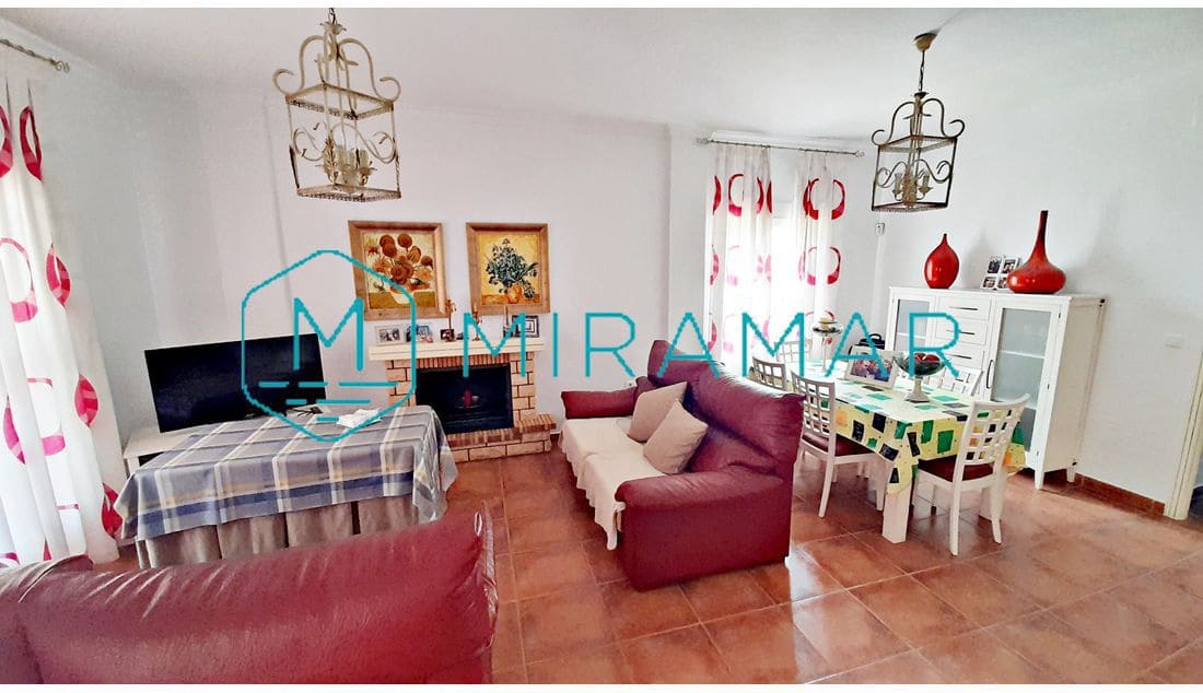 4 soveværelse Villa til salg i Isla Cristina med garage - € 498.995 (Ref: 8407698)