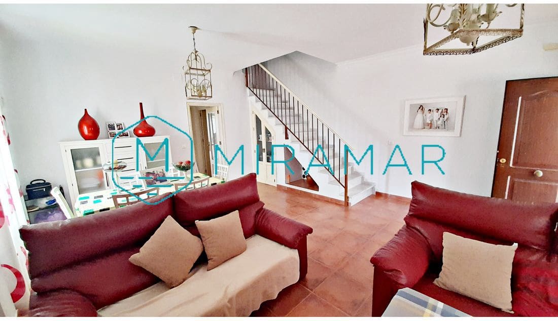 4 soveværelse Villa til salg i Isla Cristina med garage - € 498.995 (Ref: 8407698)