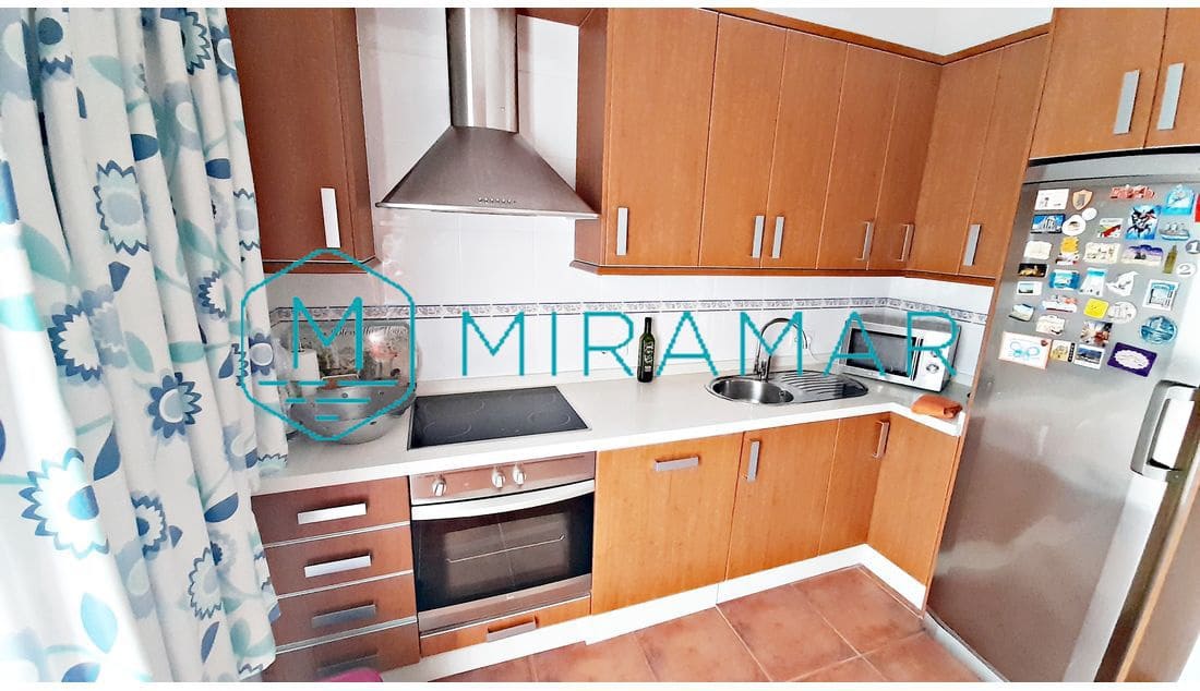 4 soveværelse Villa til salg i Isla Cristina med garage - € 498.995 (Ref: 8407698)