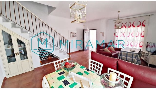 4 soveværelse Villa til salg i Isla Cristina med garage - € 498.995 (Ref: 8407698)