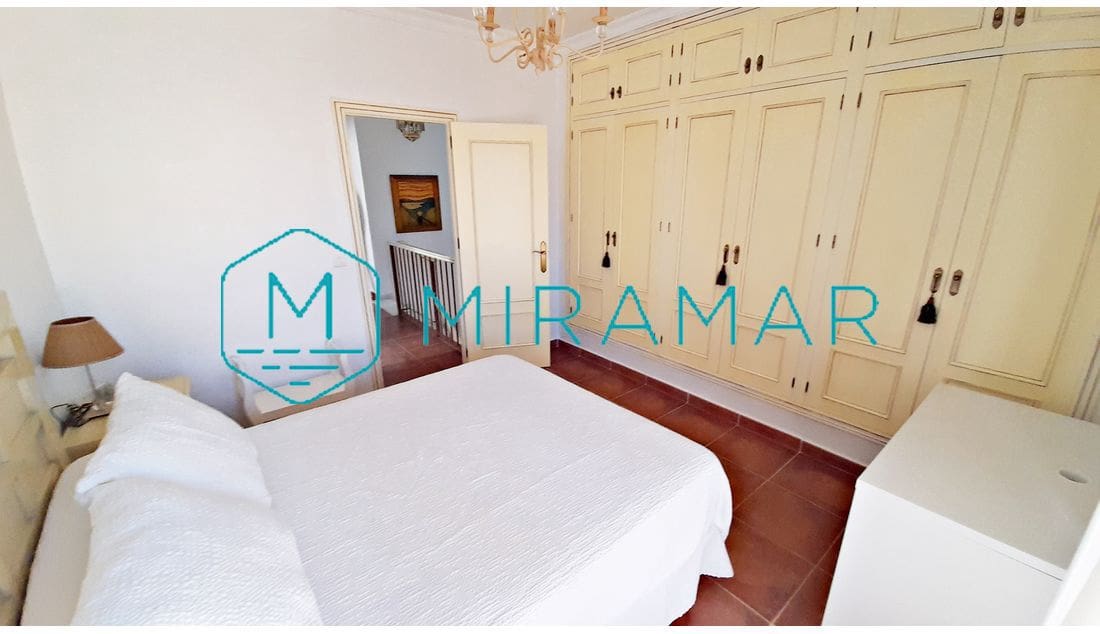 4 soveværelse Villa til salg i Isla Cristina med garage - € 498.995 (Ref: 8407698)