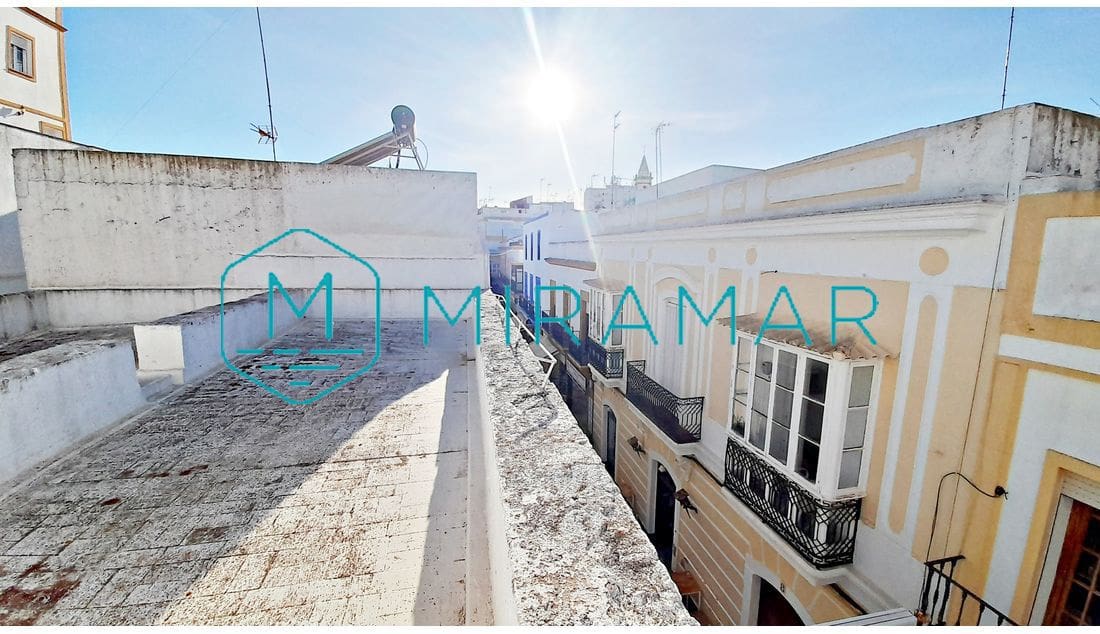 5 bedroom Townhouse for sale in Ayamonte - € 170,000 (Ref: 8603580)
