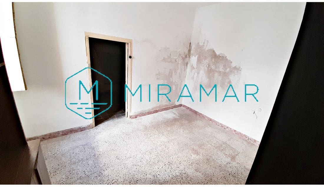 5 bedroom Townhouse for sale in Ayamonte - € 170,000 (Ref: 8603580)