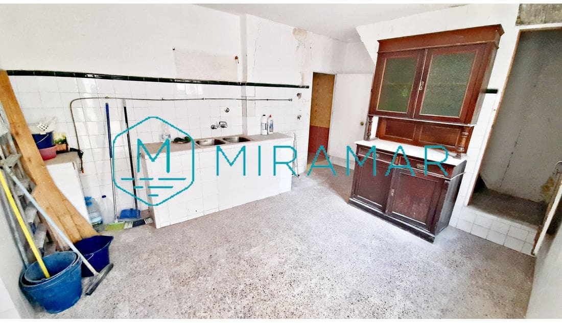 5 bedroom Townhouse for sale in Ayamonte - € 170,000 (Ref: 8603580)