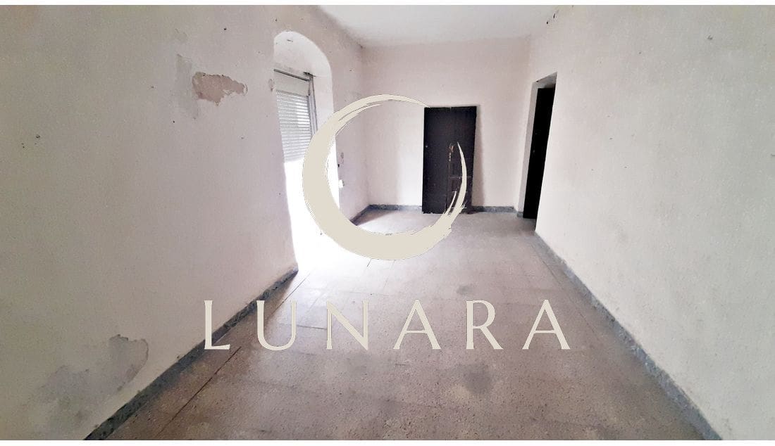 5 bedroom Townhouse for sale in Ayamonte - € 170,000 (Ref: 8603580)