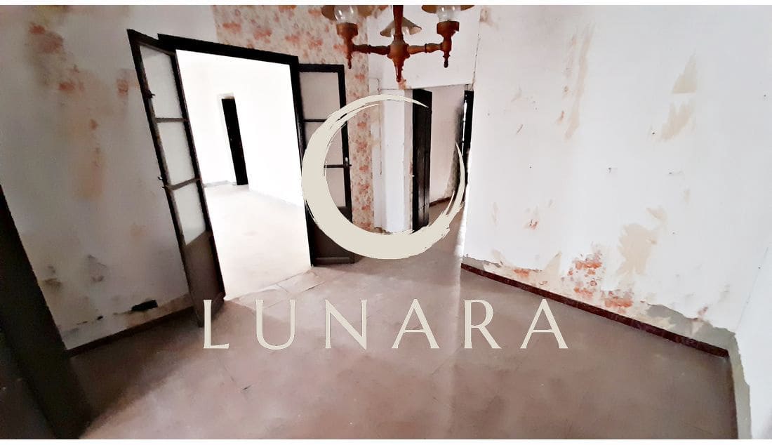 5 bedroom Townhouse for sale in Ayamonte - € 170,000 (Ref: 8603580)