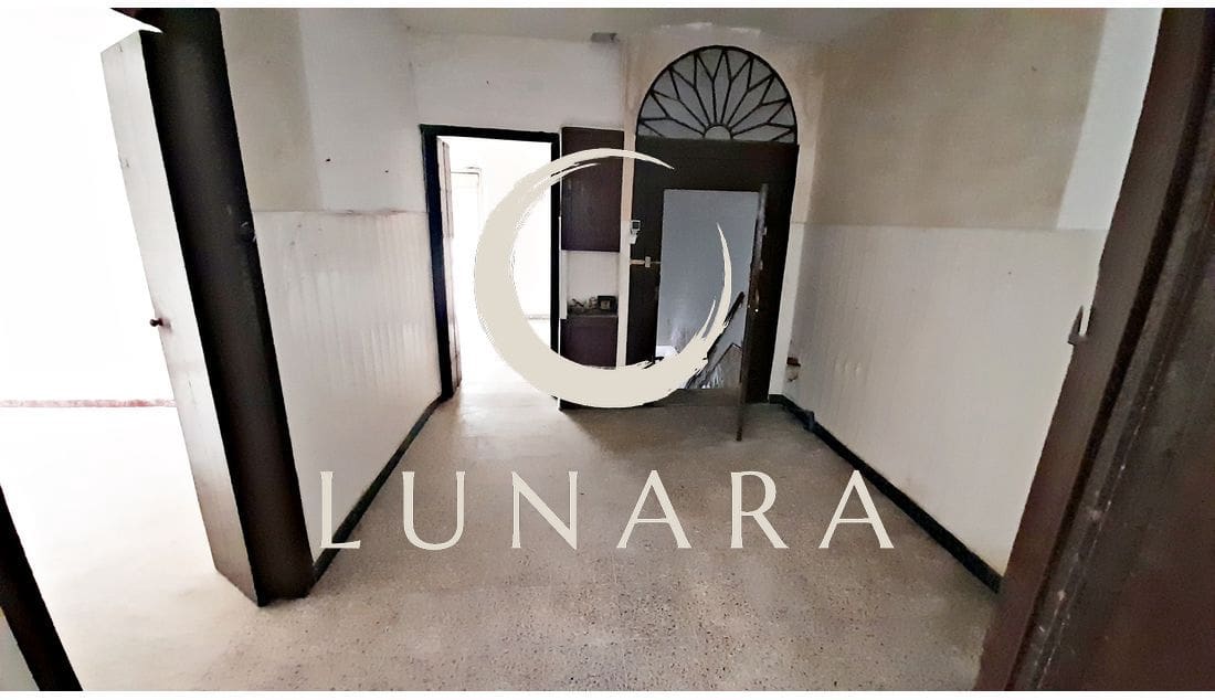 5 bedroom Townhouse for sale in Ayamonte - € 170,000 (Ref: 8603580)