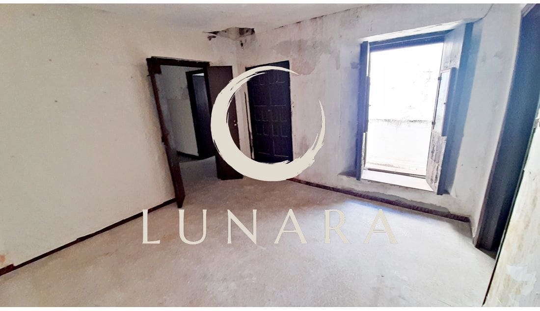 5 bedroom Townhouse for sale in Ayamonte - € 170,000 (Ref: 8603580)