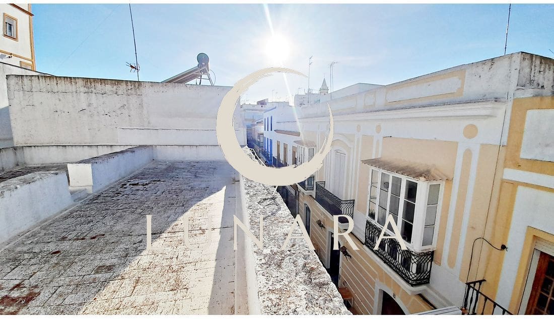 5 bedroom Townhouse for sale in Ayamonte - € 170,000 (Ref: 8603580)