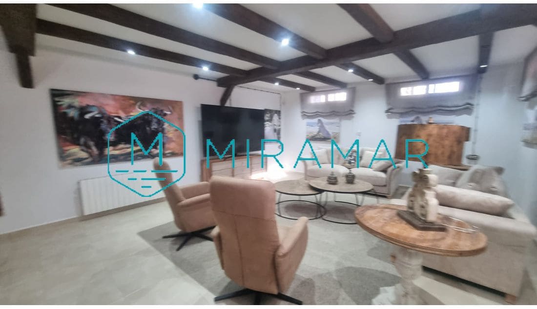 4 soverom Villa til salgs i Lepe - € 580 000 (Ref: 8747053)