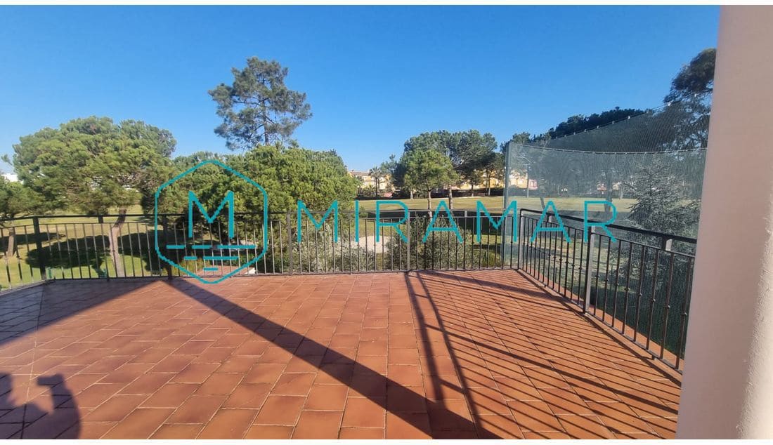 4 soverom Villa til salgs i Lepe - € 580 000 (Ref: 8747053)