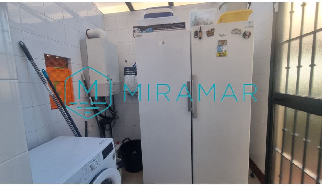 4 soverom Villa til salgs i Lepe - € 580 000 (Ref: 8747053)