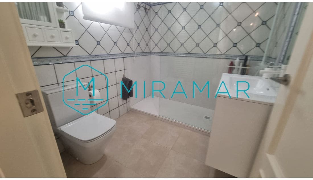 4 soverom Villa til salgs i Lepe - € 580 000 (Ref: 8747053)