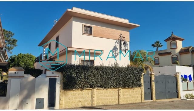 4 soverom Villa til salgs i Lepe - € 580 000 (Ref: 8747053)