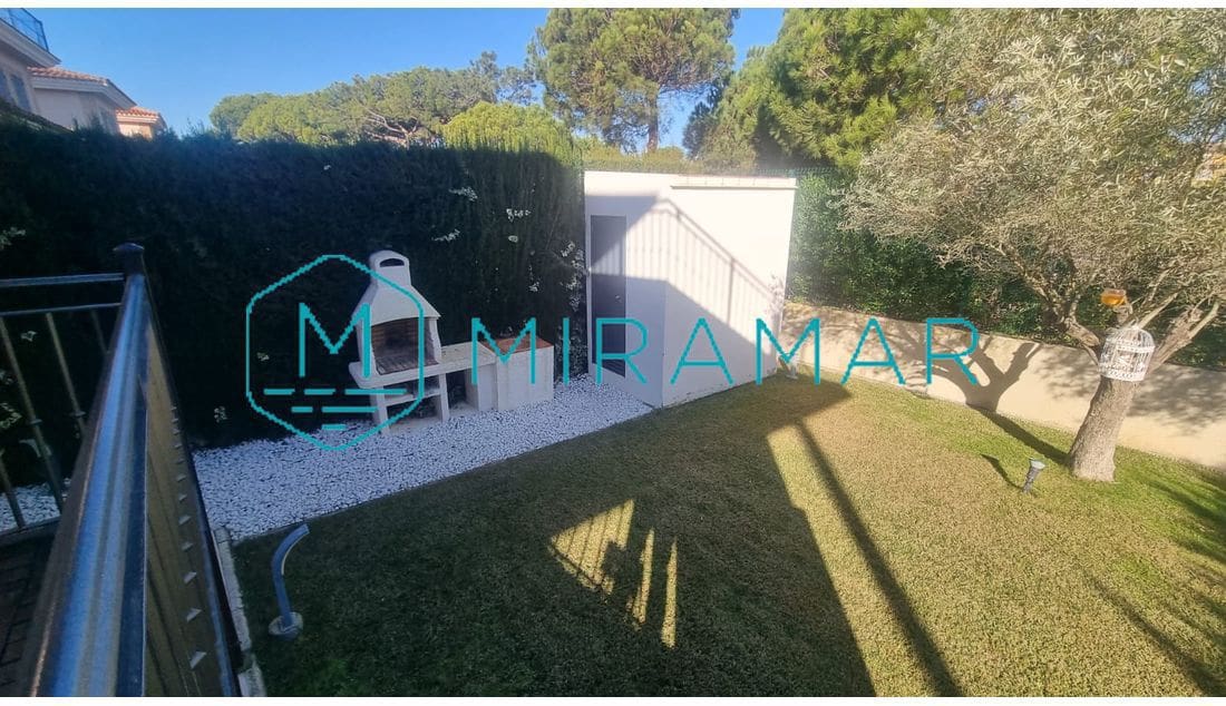 4 soverom Villa til salgs i Lepe - € 580 000 (Ref: 8747053)