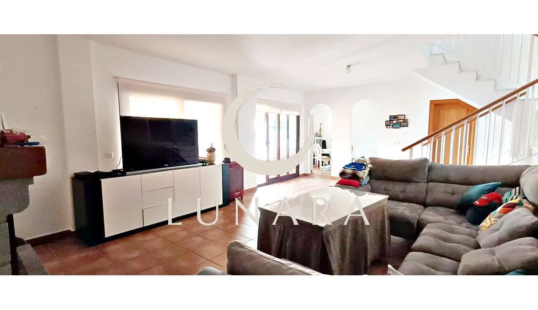 4 bedroom Villa for sale in Ayamonte - € 366,000 (Ref: 8856796)