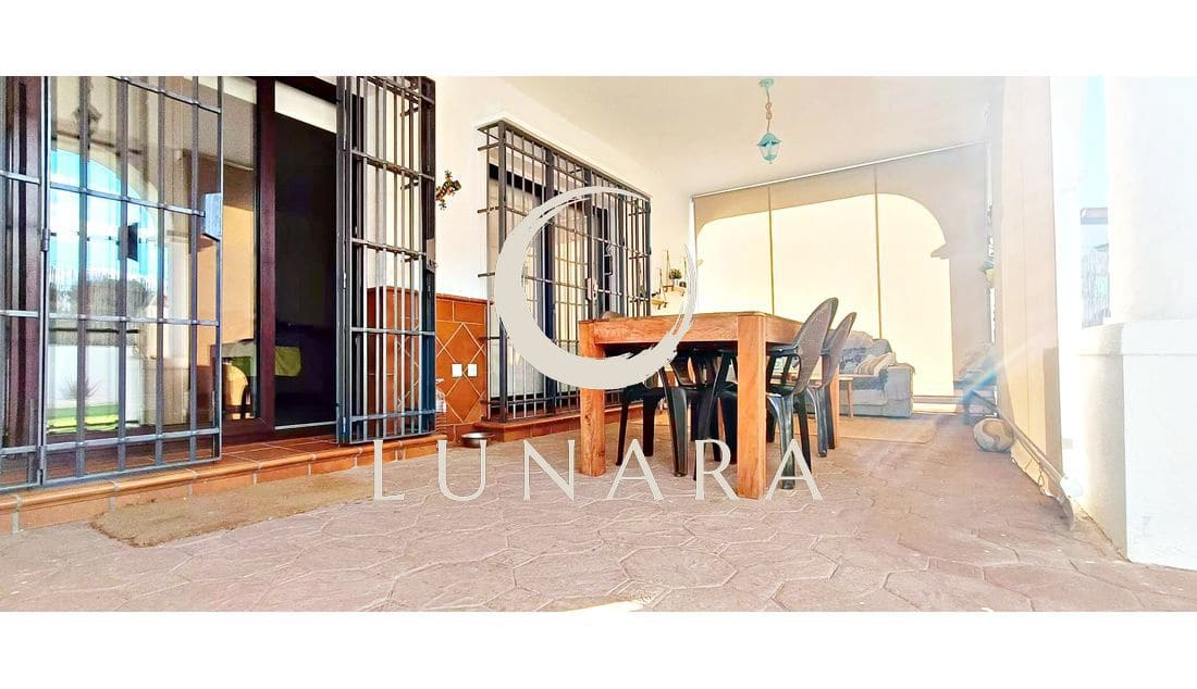 4 bedroom Villa for sale in Ayamonte - € 366,000 (Ref: 8856796)