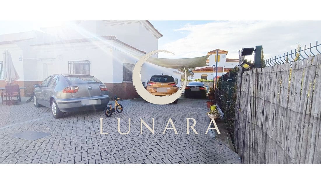 4 bedroom Villa for sale in Ayamonte - € 366,000 (Ref: 8856796)