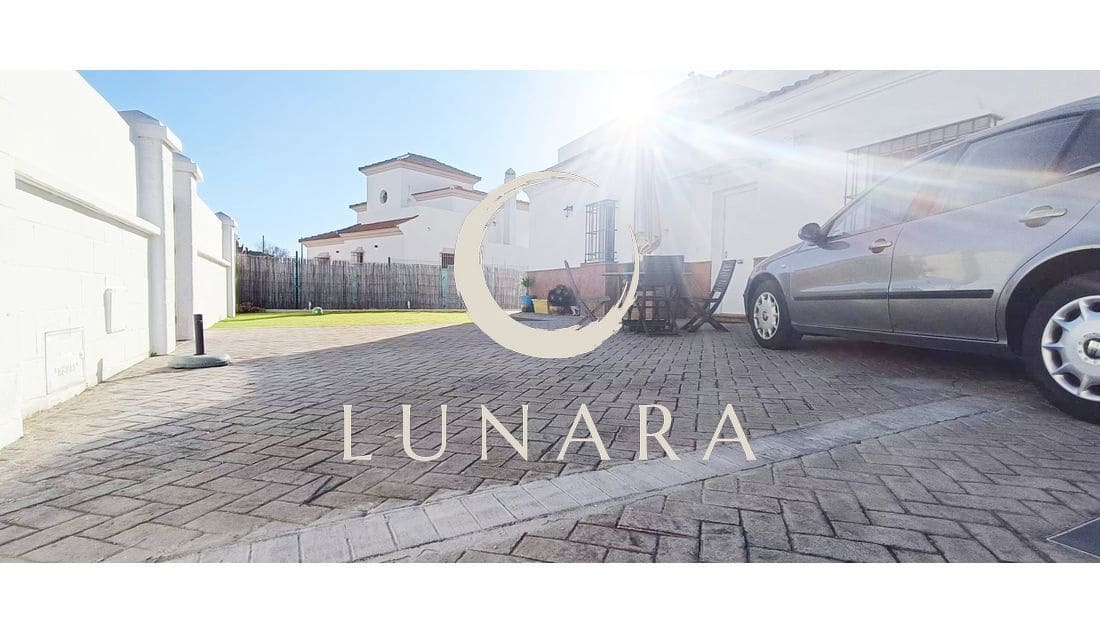 4 bedroom Villa for sale in Ayamonte - € 366,000 (Ref: 8856796)