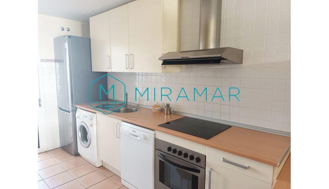 2 Zimmer Apartment zu verkaufen in Lepe mit Garage - 220.000 € (Ref: 8924784)