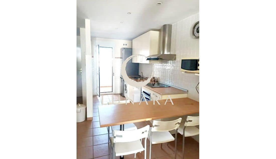 2 bedroom Apartment for sale in Lepe with garage - € 220,000 (Ref: 8924784)