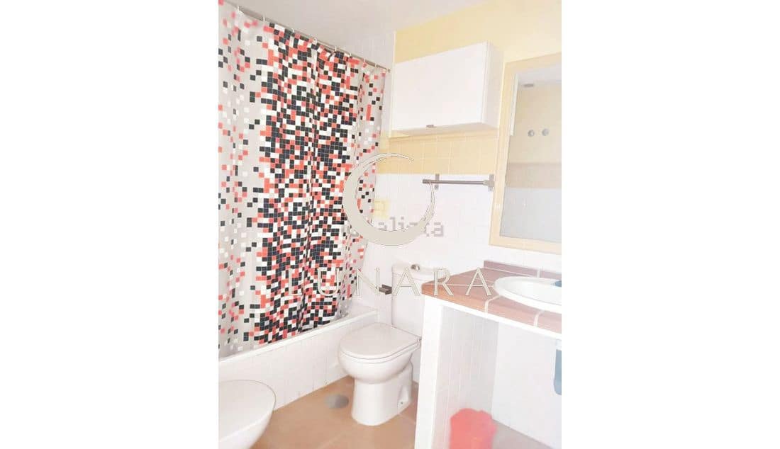 2 bedroom Apartment for sale in Lepe with garage - € 220,000 (Ref: 8924784)