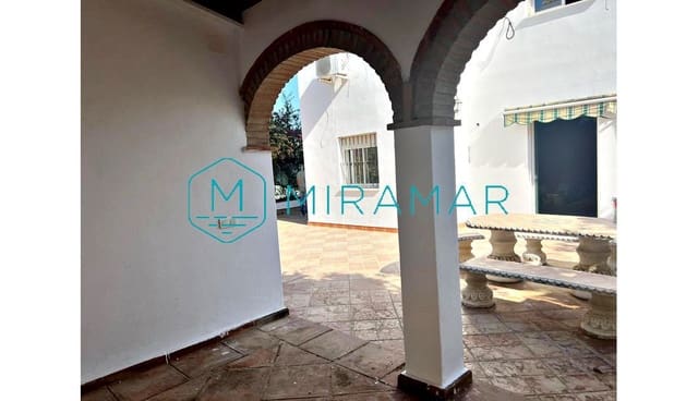 4 slaapkamer Villa te koop in Villablanca - € 168.000 (Ref: 9128685)